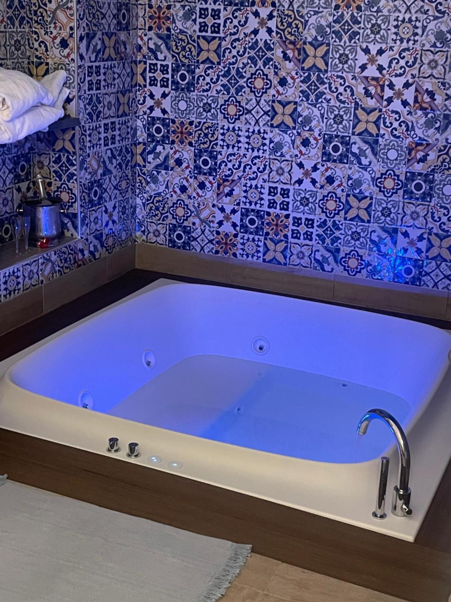 San Nicola Suite & Mini Apartment Sorrento Exteriör bild